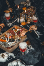 Box antipasti z upiornymi dekoracjami (Halloween) - obrazek 3