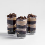 Krem czekoladowy na orzechowym ciasteczku