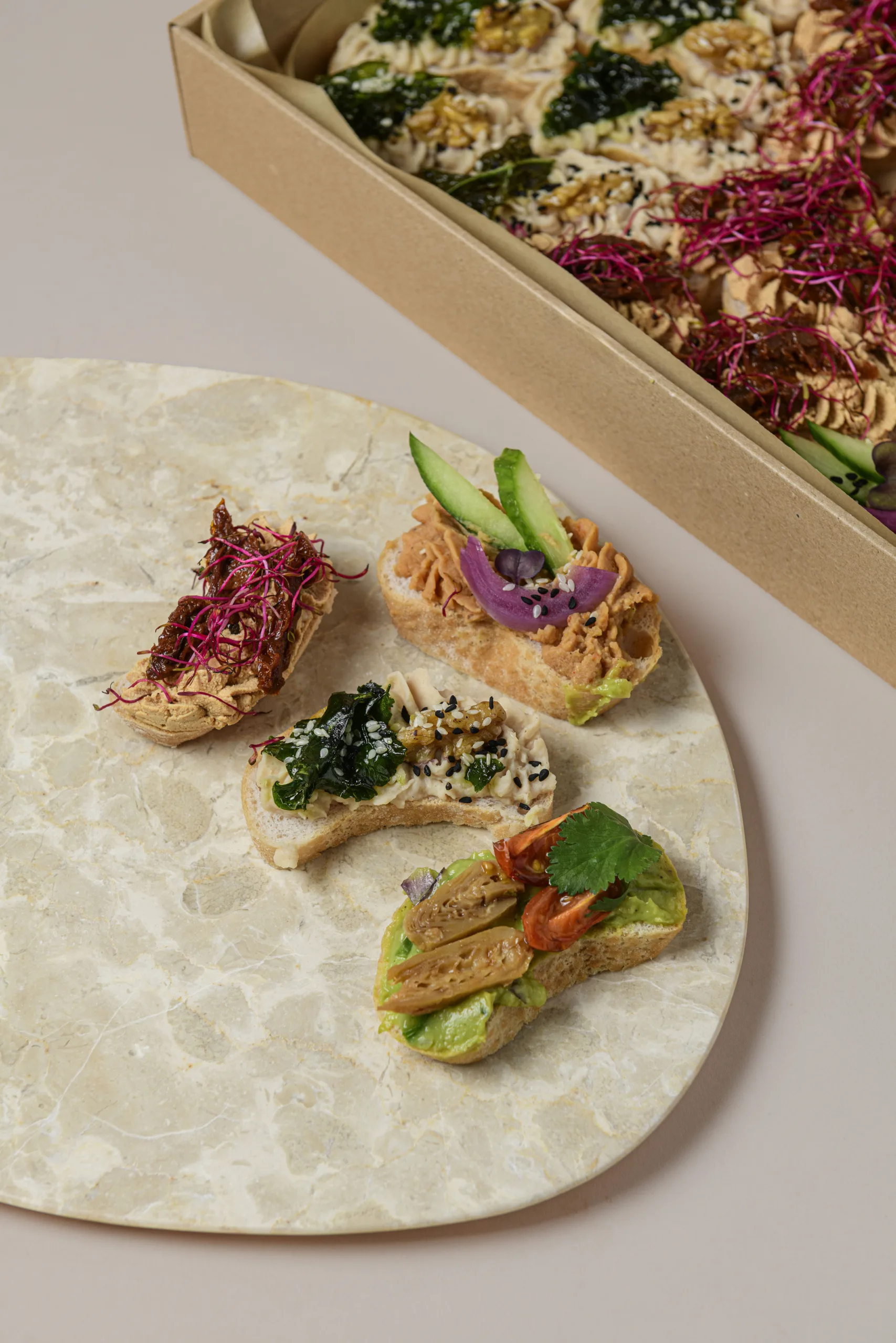 Box Kanapeczek Koktajlowych (GF, LF, VEGAN) - zdjęcie produktu