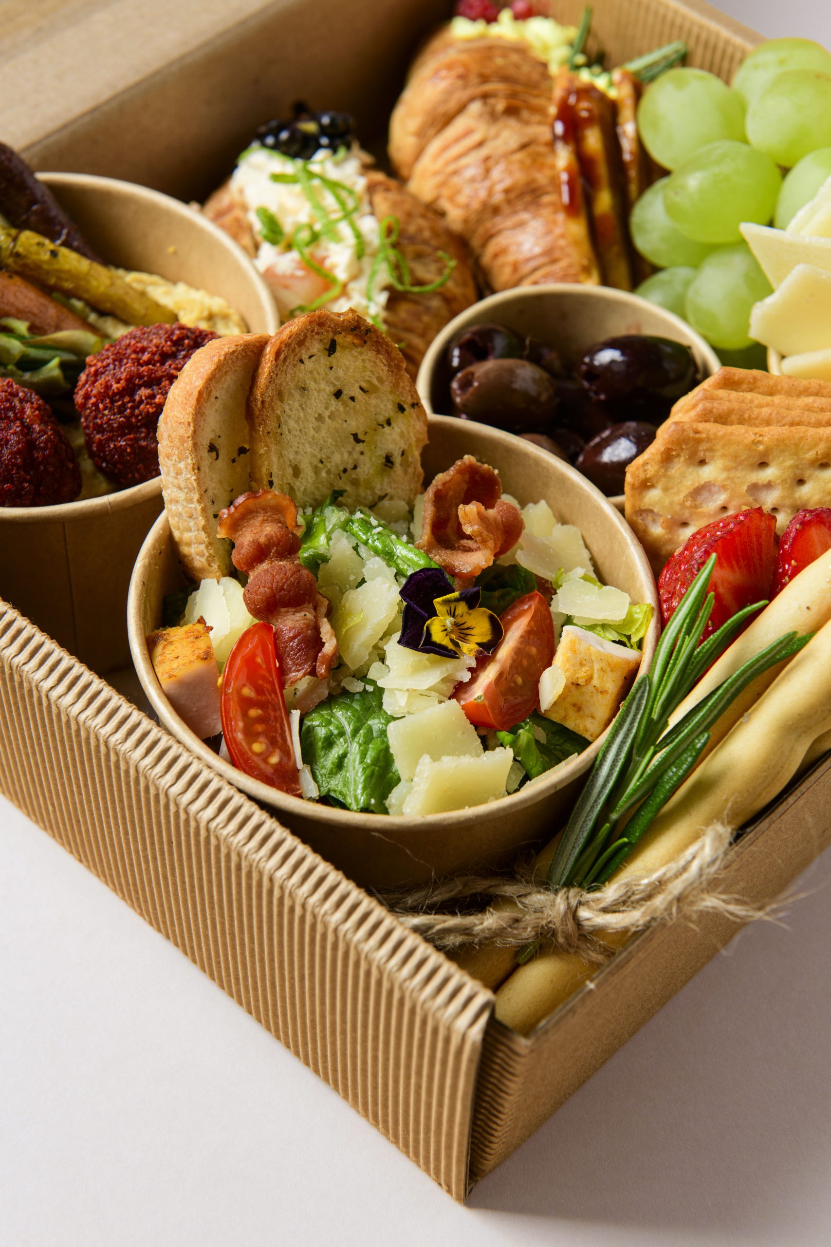 WSZELKIE PRAWA ZASTRZEZONE One Box Snack - obrazek 4