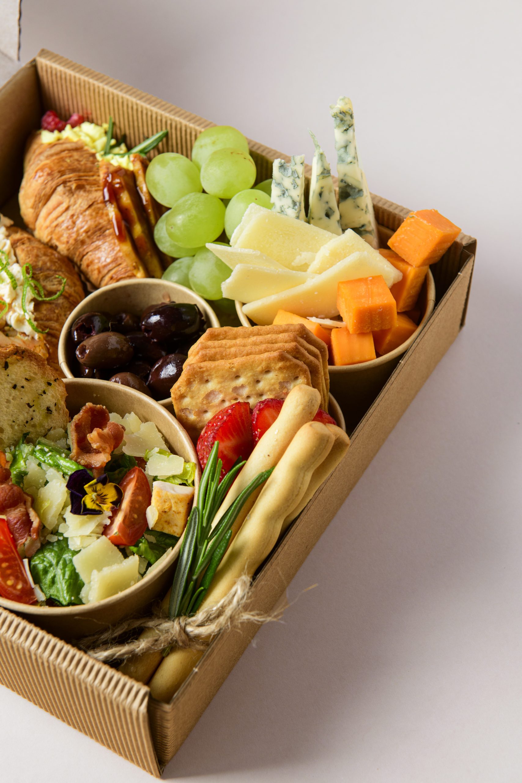 WSZELKIE PRAWA ZASTRZEZONE One Box Snack - obrazek 3